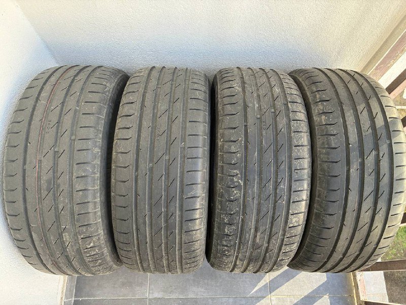 Летняя резина Nokian Nordman 215/50 R17 1