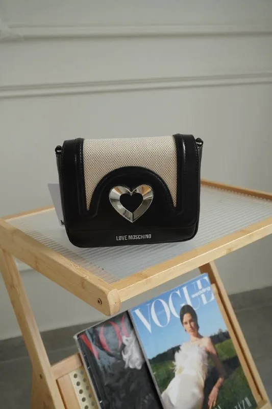 Сумка LOVE MOSCHINO 1