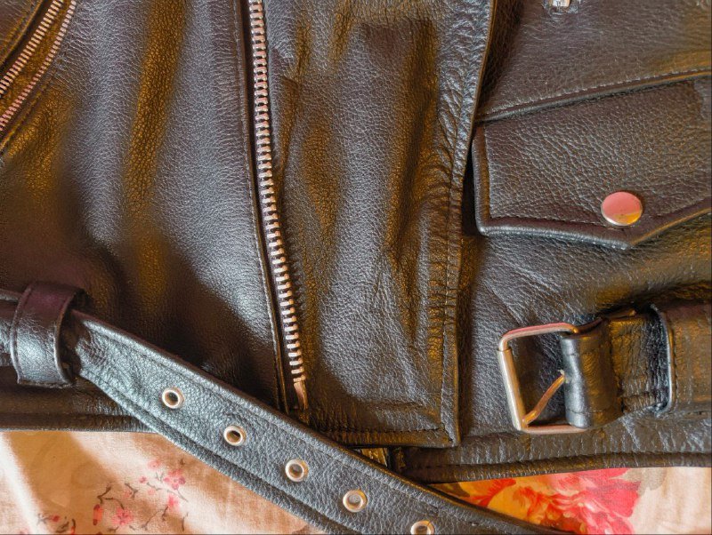 Мужская кожаная куртка размер L 3