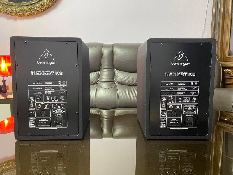 Студийные мониторы Behringer NEKKST K8 2