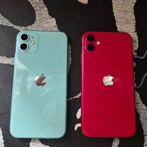 2 iPhone 11