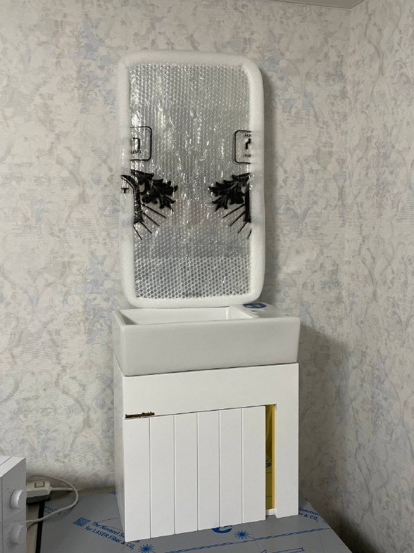 комплект зеркало, раковина, тумба