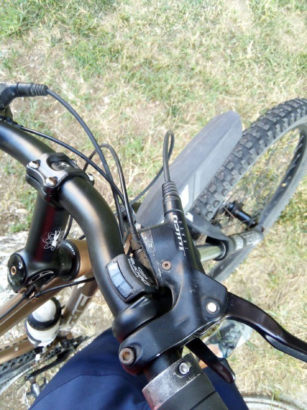 Велосипед KHS с алюминиевой рамой, Deore XT, насосы, педали 5