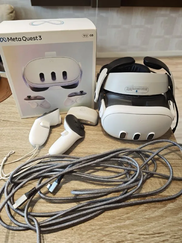 Meta Quest 3 512 GB с креплением BoboVR M3 Pro 1