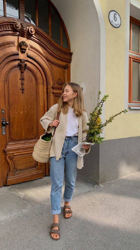 Джинсы Zara mom светло-голубого цвета размер 38 7