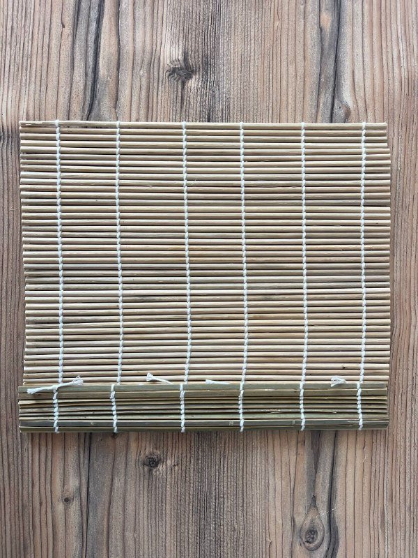 Посуды набор с тарелками, формы для выпекания и кухонные приборы 3