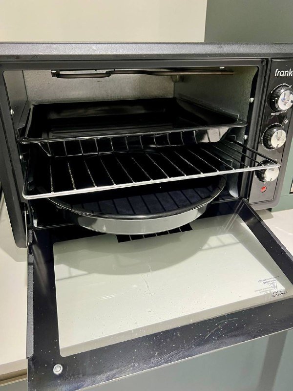 духовка Franko 3