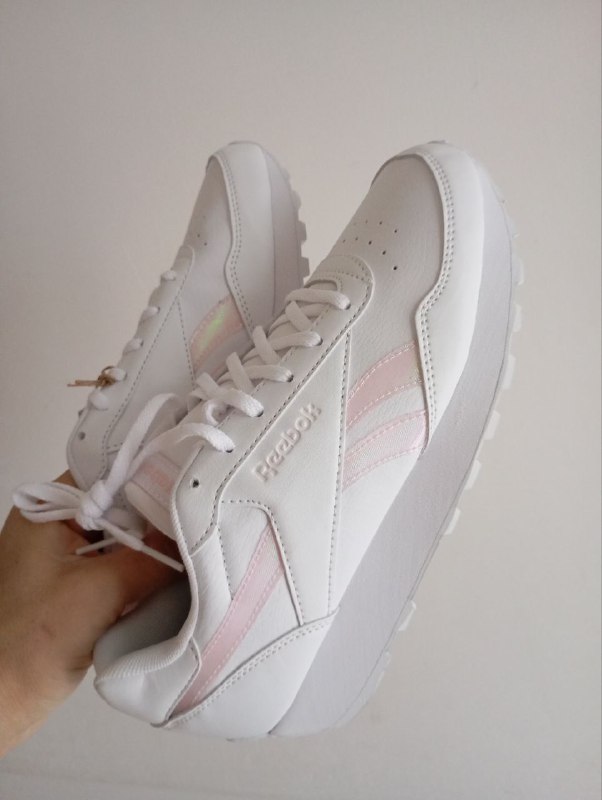 Кроссовки Reebok белые, размер 39-40
