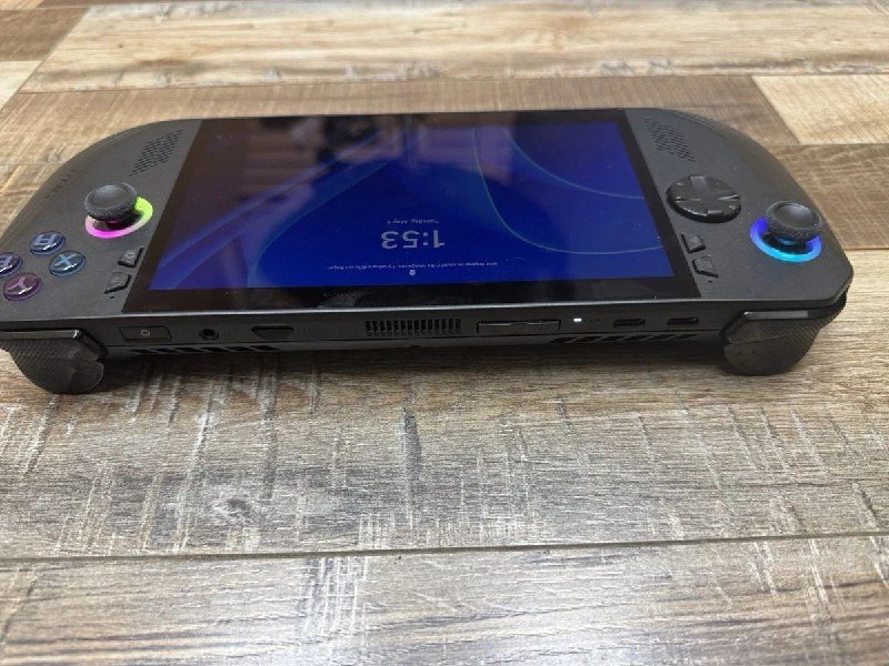 Игровая портативная консоль Asus ROG Ally X 24GB 1TB 3