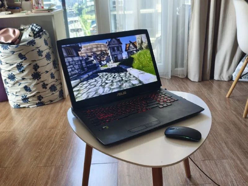 Asus G751 ноутбук 1