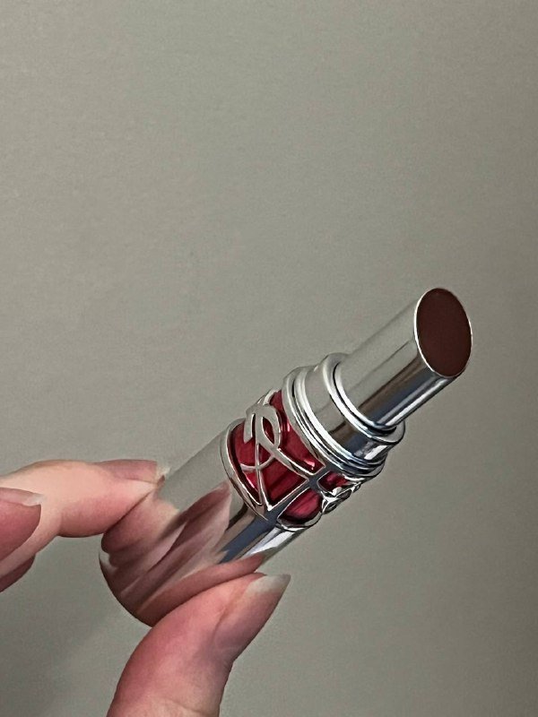 YSL Loveshine Candy Glaze, карандаш Kiko Milano