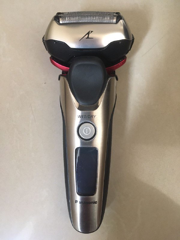 Электробритва Panasonic ES-LT4N