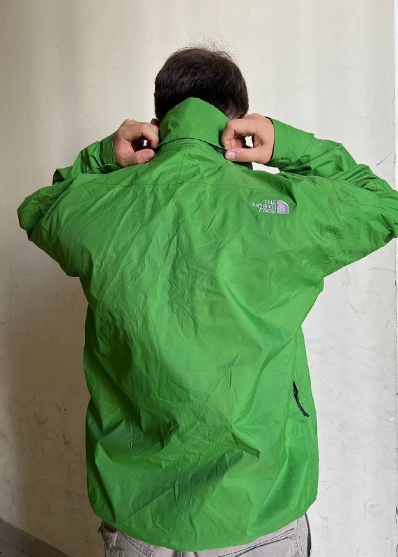 Куртка The North Face зеленая размер L-XL