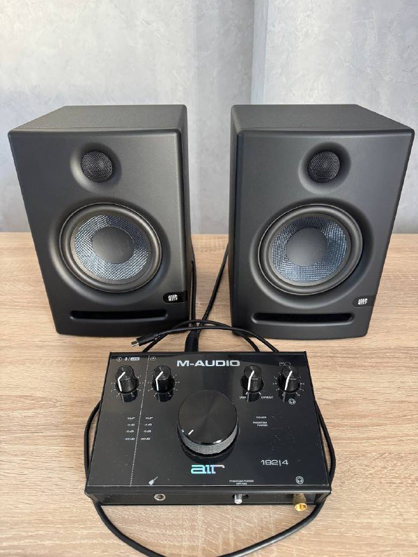 Студийные мониторы PreSonus Eris E5 и звуковая карта M-AUDIO AIR 192/4