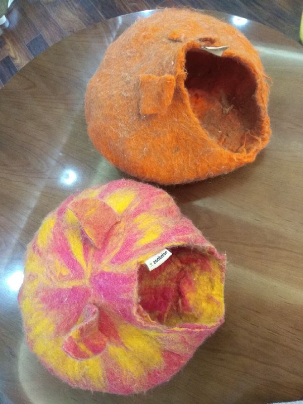 Домики для кошек или маленьких собак оранжевый, малиново-жёлтый 2