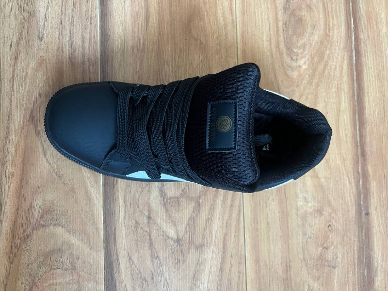 Мужские кроссовки черные 43 размер 4