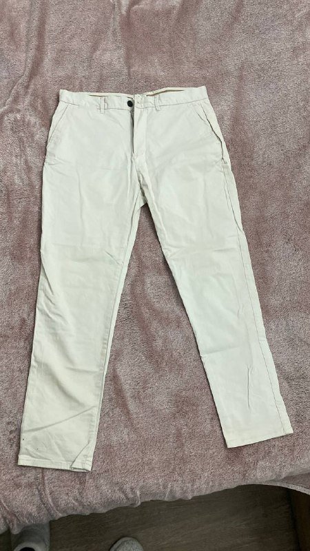 Штаны хаки SMOG, шорты FSBN, белые брюки PULL&BEAR, кепка бесплатно 6