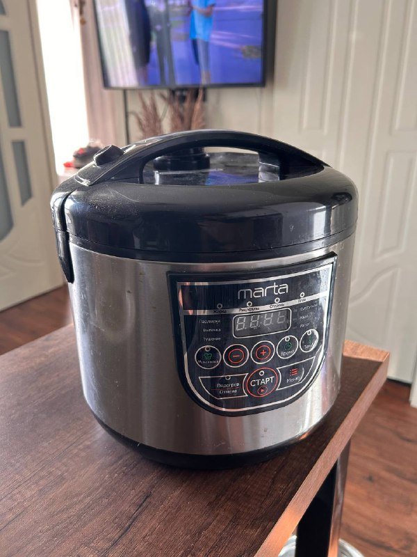 Мультиварка Marta MT-4322 1