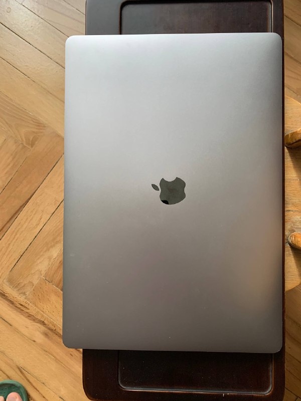 Macbook 16 pro 2019 i9 1tb 16gb 5500m