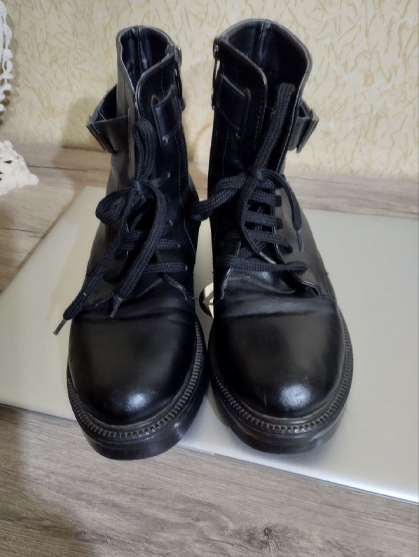 Женские ботинки размер 37 2