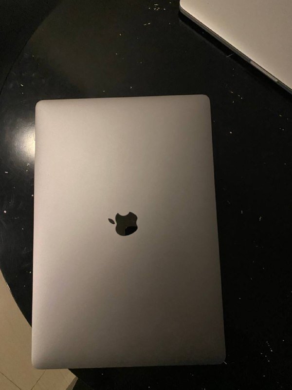 MacBook Pro 2018 с неисправным экраном 4