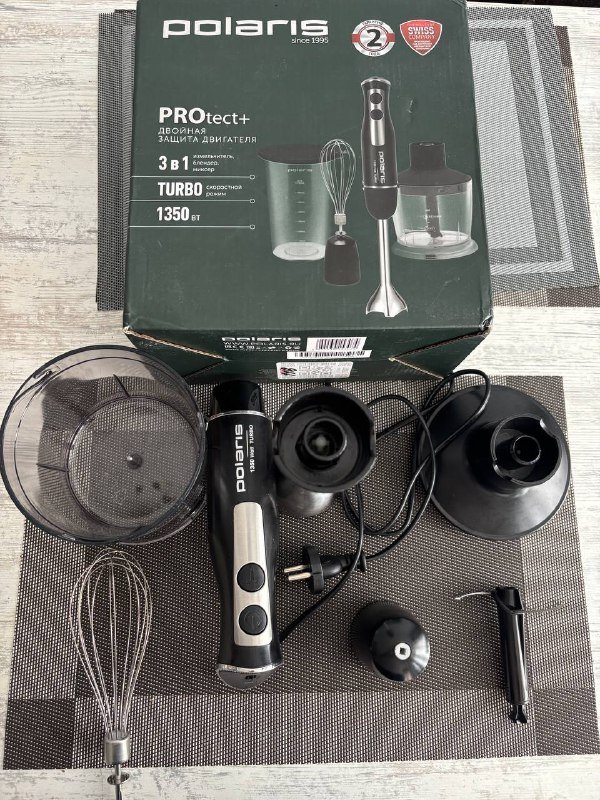 Коврик для занятий спортом, блендер, точилка для ножей, патч-корд 3