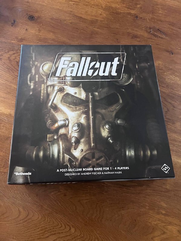 настольные игры Fallout с органайзером, Catan, Eldritch Horror Mountains of Madness дополнение