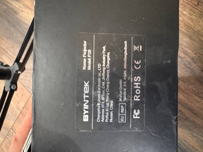 Мини-проектор Byintek P20 DLP с аксессуарами 6