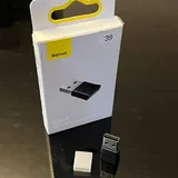Dell მონიტორი, Xbox გეიმპადი, TP-Link როუტერი, Xiaomi ორთქლის აპარატი, ბუსუსების მოსაშორებელი მანქანა, Bluetooth ადაპტერი, Genius კლავიატურა 6