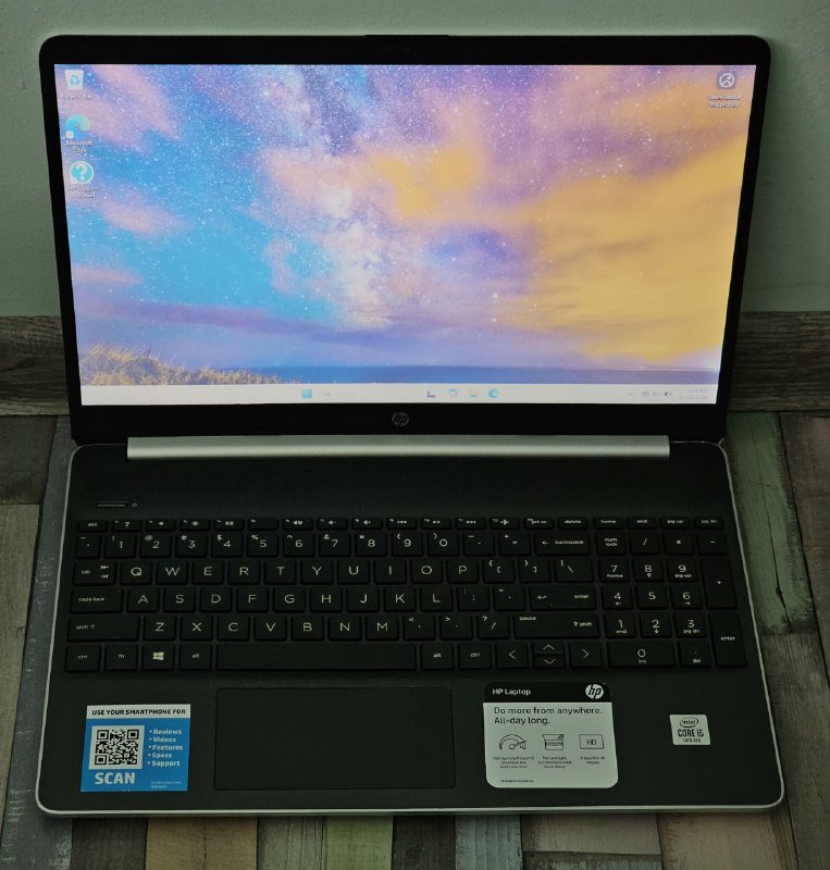 Ноутбук HP 15-dy1045nr 2021 i5 8GB 256GB SSD