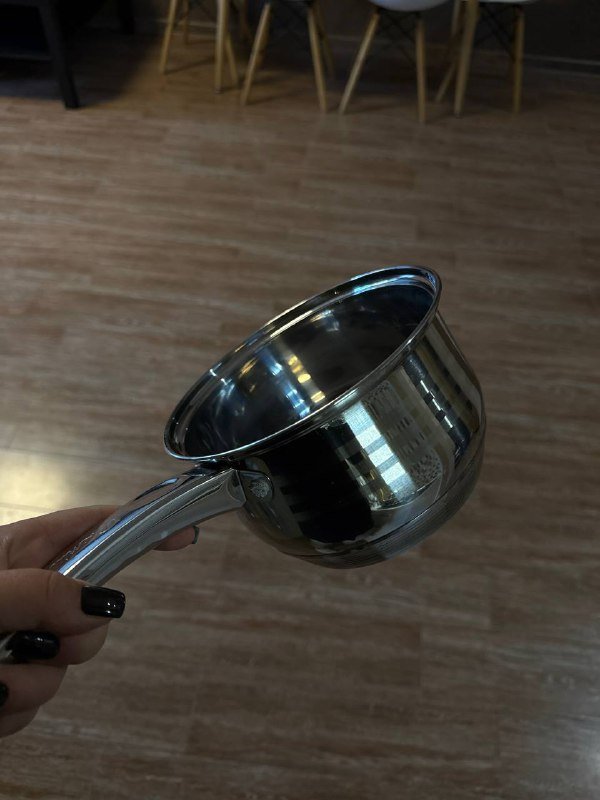 Кастрюли, комплект для балкона, Dyson, сумка для ноутбука, очки Meta Quest, книги, свадебное платье 2