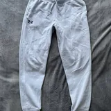 Fleece, брюки, куртка, кеды 2