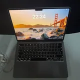 MacBook Air 13,6 дюйма M2, 16 ГБ, SSD 256 ГБ 2