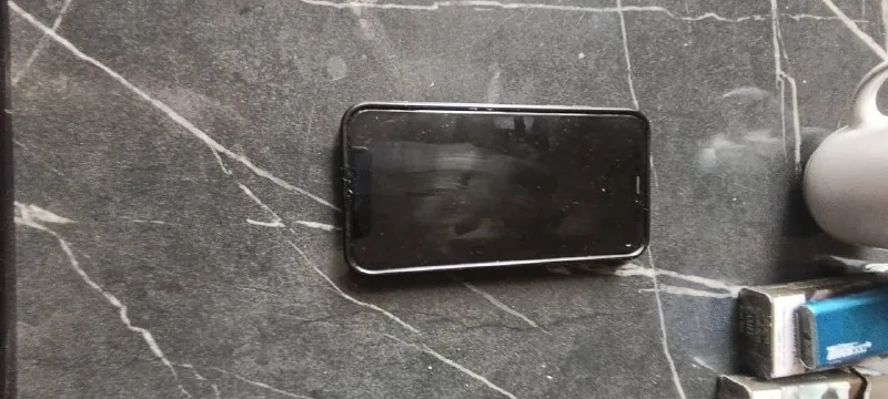 Айфон XS 1