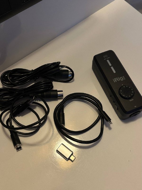 Звуковая карта IK Multimedia iRig Pro I/O