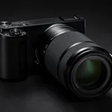 Sony ZV-E10, объектив Sony E 55-210 OSS 1