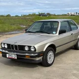 BMW 325e Coupe E30 2