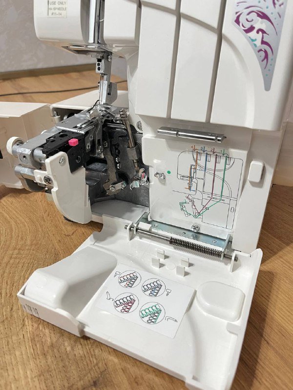 Оверлок JANOME Home Decor 1300D 2