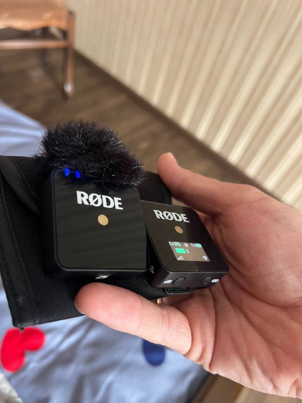 Микрофон RODE для стриминга с переходниками 2