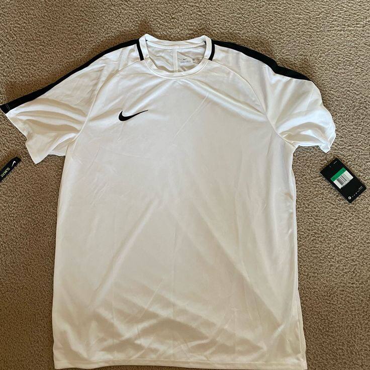 Nike shirts/Active wear from nike/DRI-FIT