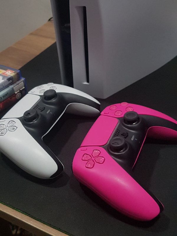 PS5, 2 джойстика, 3 игры 2