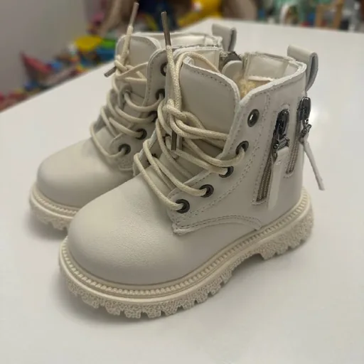 Autumn-winter boots
