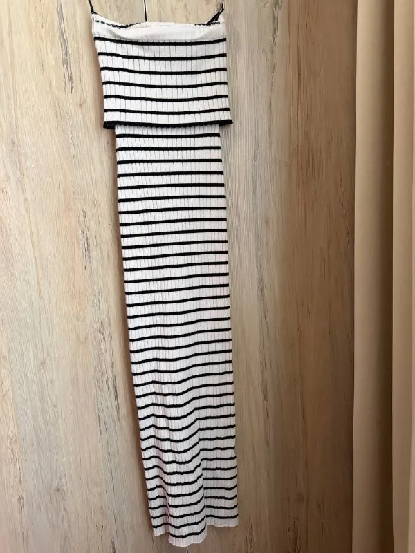 Вязаное платье Bershka XS