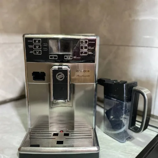 Кофемашина Saeco PicoBaristo HD8927