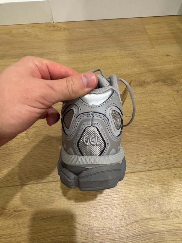 Ноутбук Lenovo V310 7