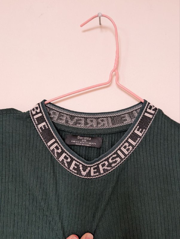 Топ Bershka зеленый XS-S 2