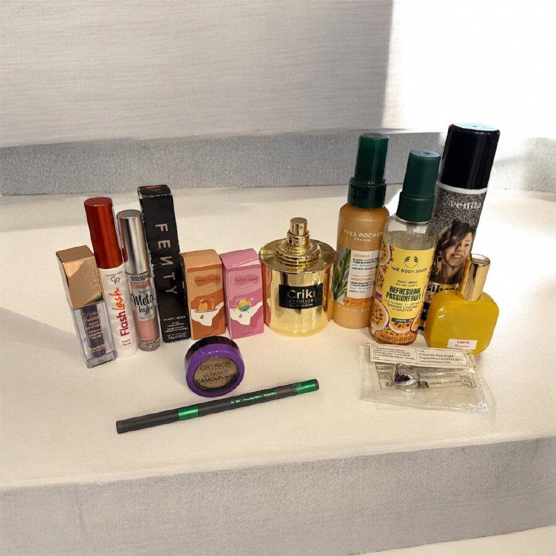 Жидкие тени, карандаш для глаз, колечко, сыворотка, аромат, аромамасла, спрей, помада, консиллер, тушь, блестки