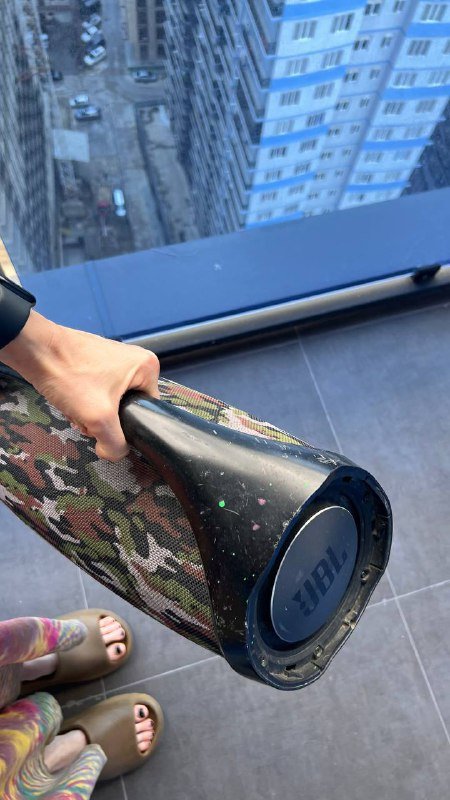 Колонка JBL бумбокс