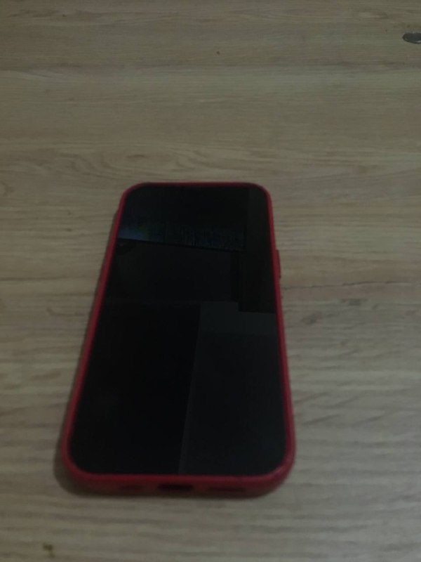 iPhone 13 PRODUCT(RED) 128 GB 5