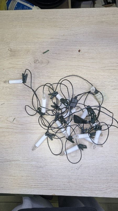 Набор новогодних гирлянд, украшений, костюмы 4